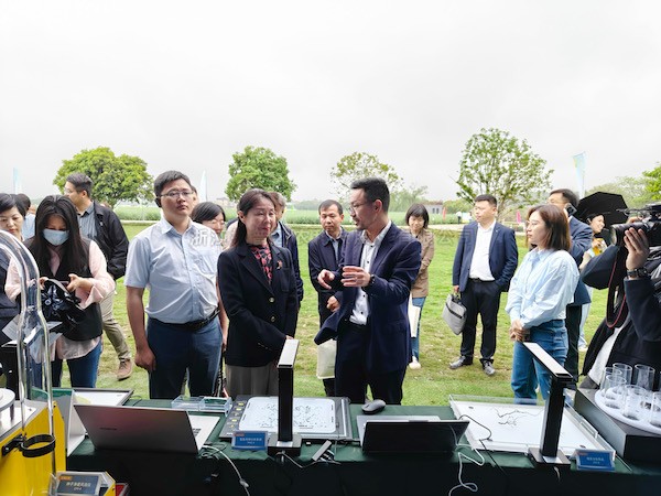 全国品种登记技术培训班暨油菜品种现场观摩举办，芭乐视频APP污版助力发展种业新质生产力