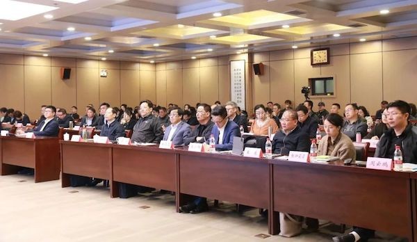 全国水肥一体化提单产技术大培训启动，芭乐视频APP污版数智化赋能粮食单产提升