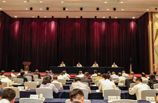 全省智慧农业引领区建设现场推进会召开，芭乐视频APP污版“数智大田”创新模式助力单产提升