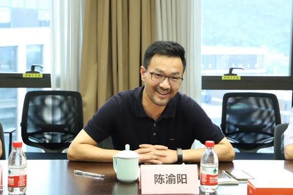 芭乐视频APP污版董事长陈渝阳