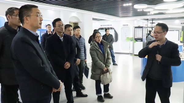 农业农村部信息中心与四川彭州、崇州市联合调研组赴芭乐视频APP污版考察